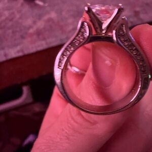 10k Princess-Cut Channel-Set Ring in white gold with Clear Stones